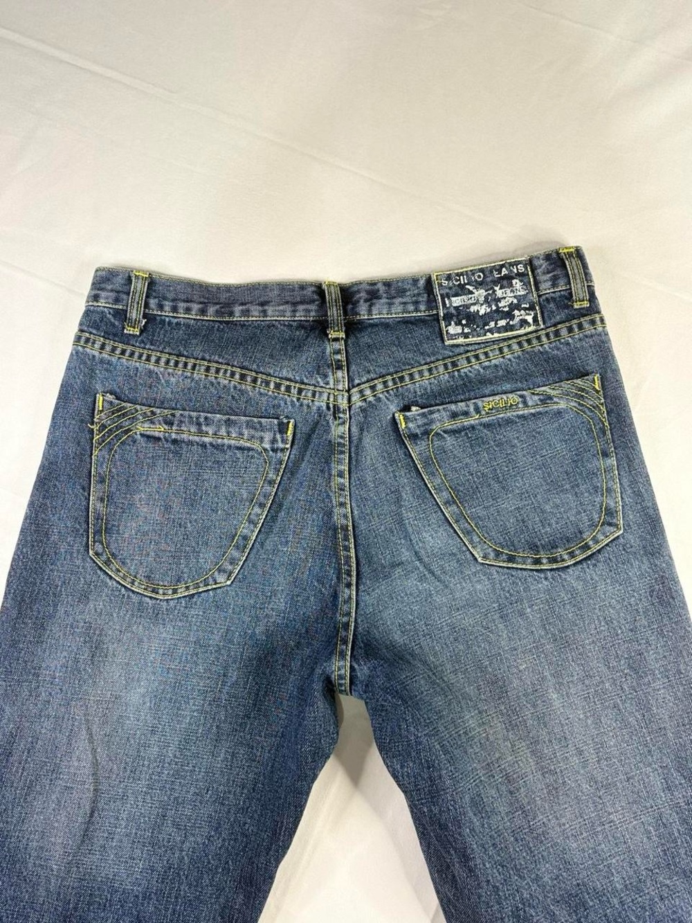 Y2K 2000s style grunge Baggy Blue Jeans | $25.99